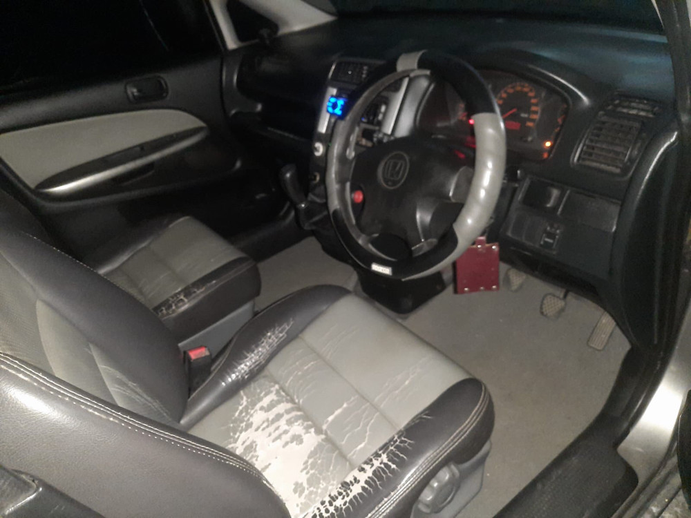 2005 Honda Stream 2005 Honda Stream