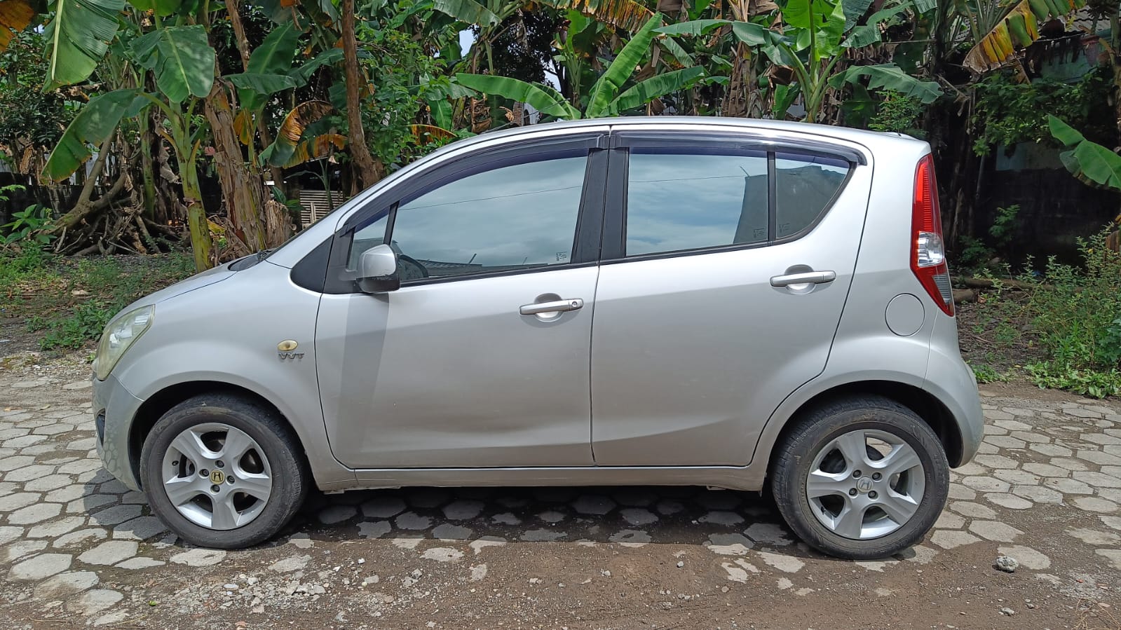 2013 Suzuki Splash GL 1.2L MT 2013 Suzuki Splash GL 1.2L MT