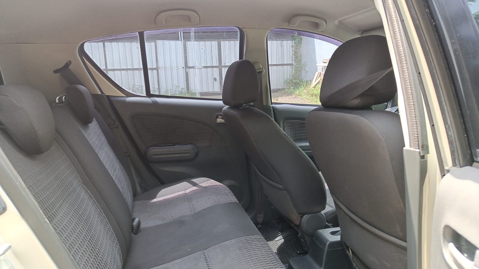 2013 Suzuki Splash GL 1.2L MT 2013 Suzuki Splash GL 1.2L MT