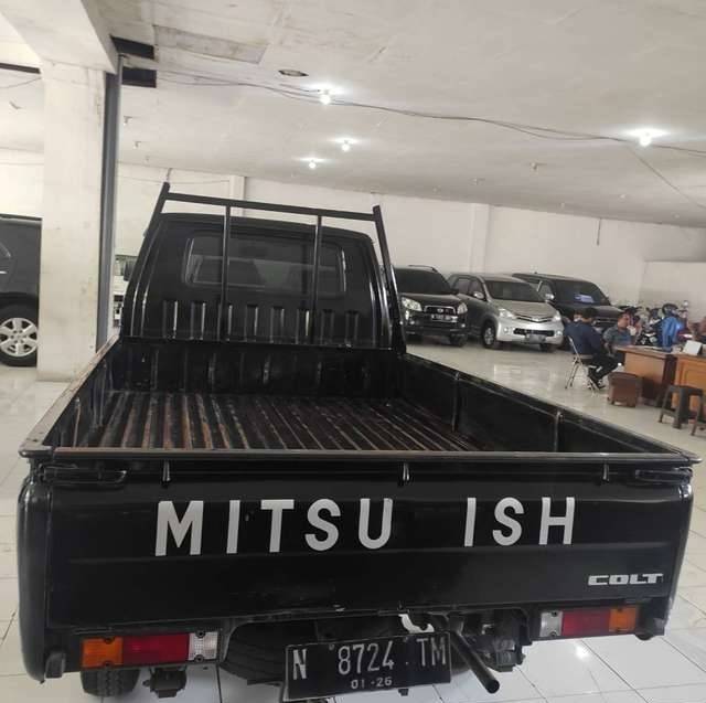 2020 Mitsubishi L300 2020 Mitsubishi L300