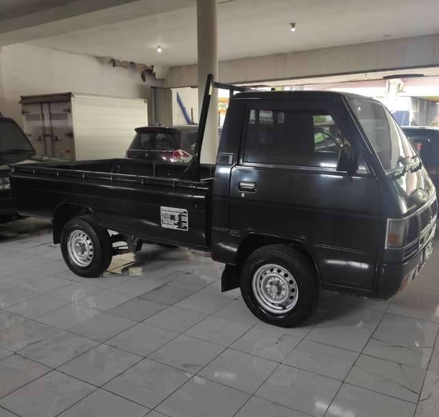 2020 Mitsubishi L300 2020 Mitsubishi L300