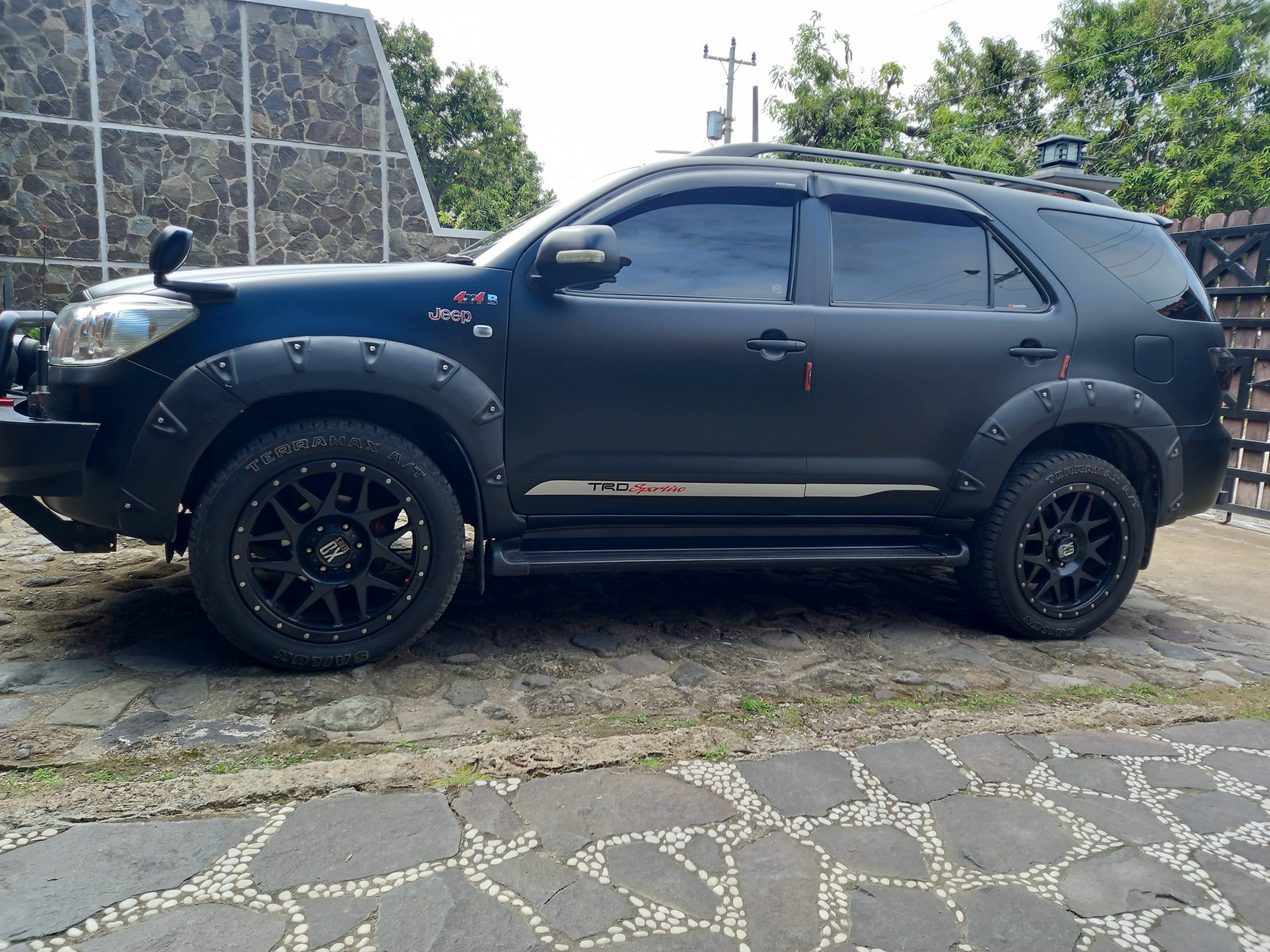 Second Hand 2010 Toyota Fortuner