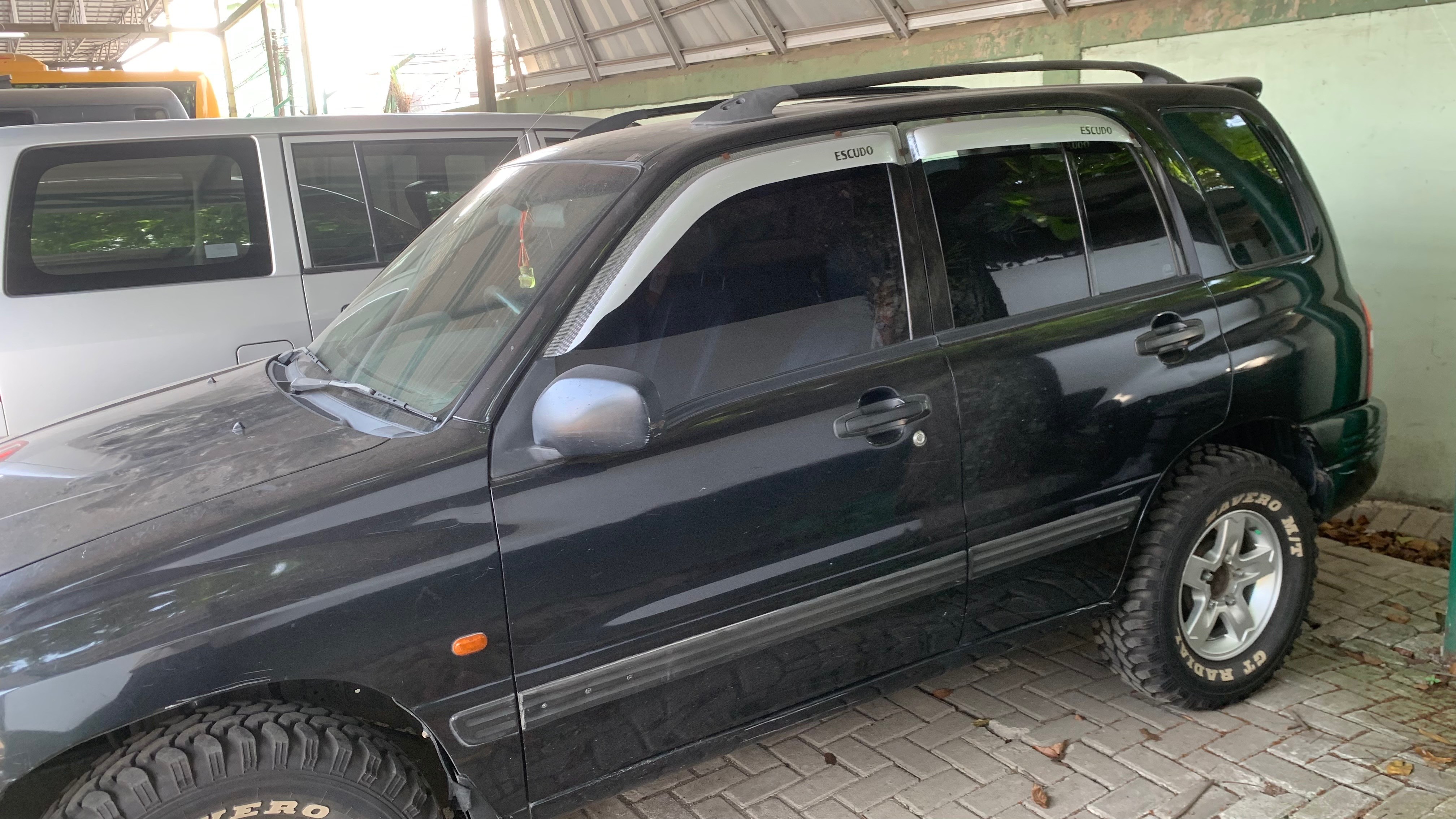 2004 Suzuki Escudo 2004 Suzuki Escudo