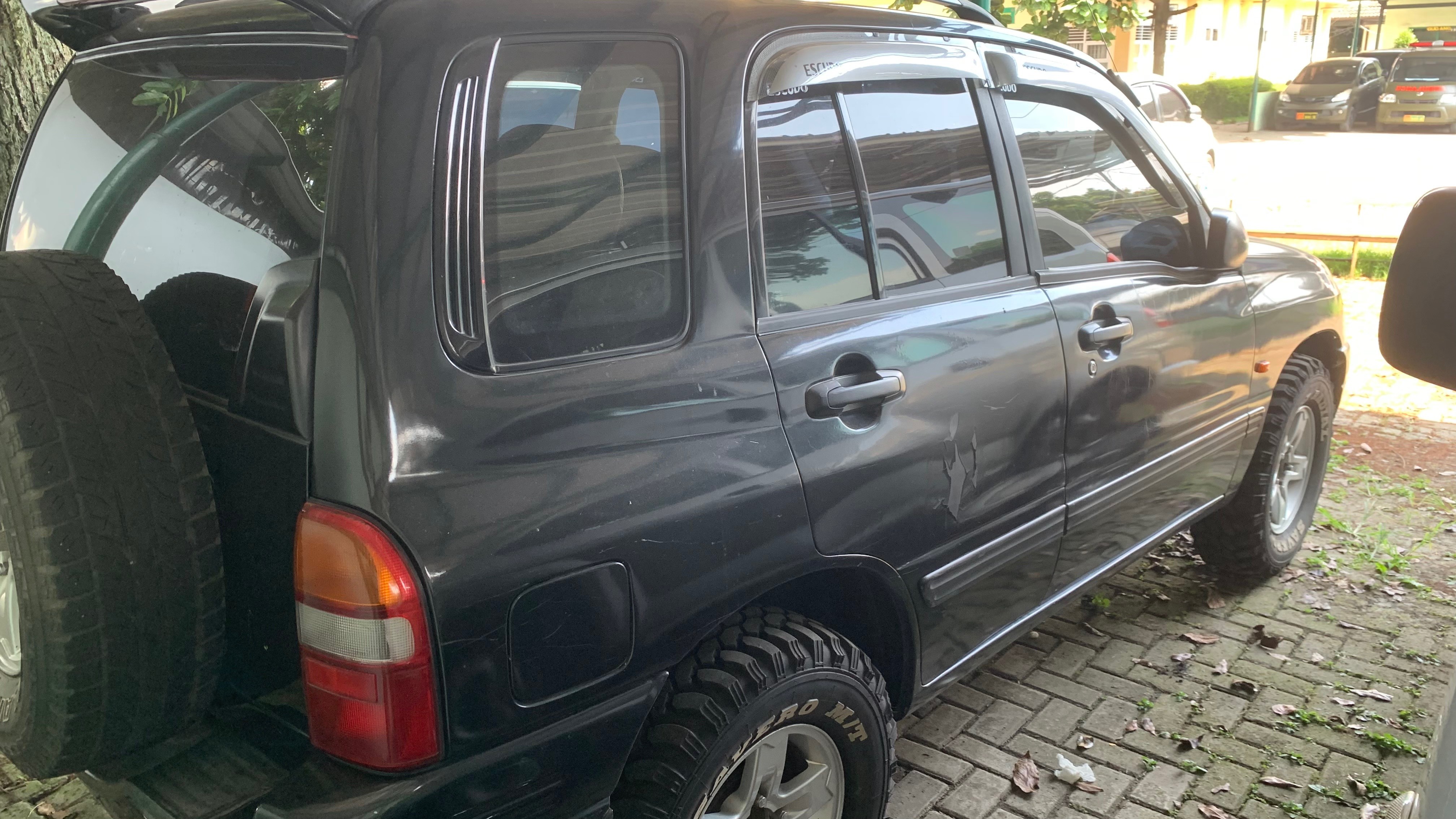 2004 Suzuki Escudo 2004 Suzuki Escudo