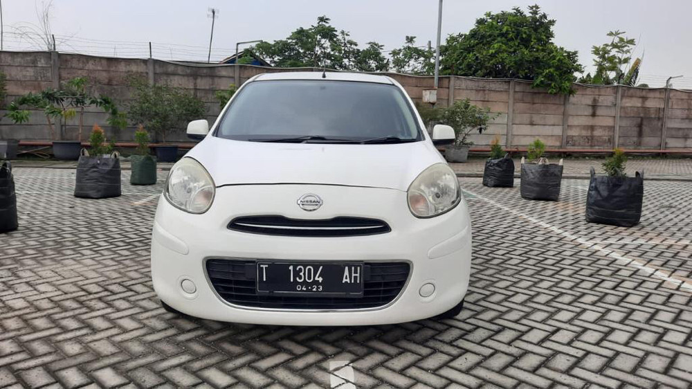 2013 Nissan March 1.2L XS AT