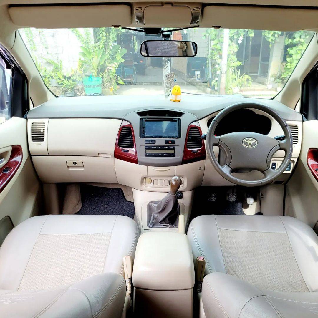 2005 Toyota Kijang Innova 2005 Toyota Kijang Innova