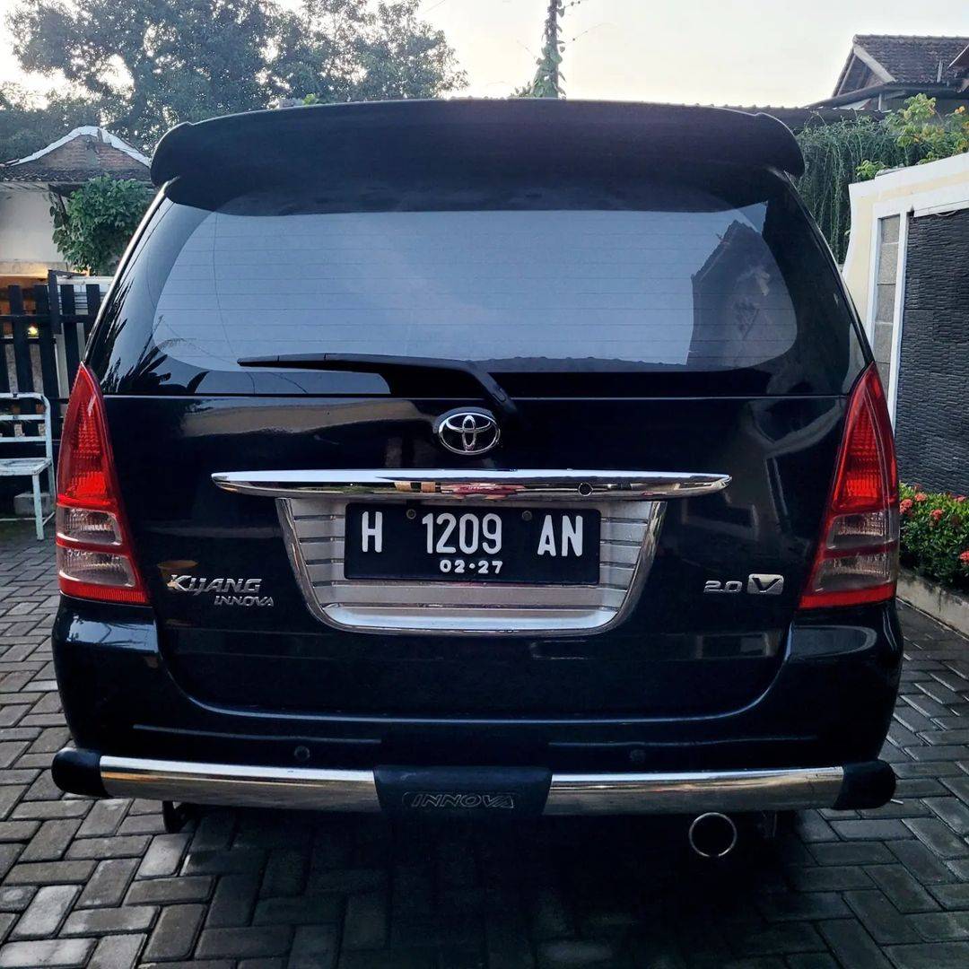 2005 Toyota Kijang Innova 2005 Toyota Kijang Innova