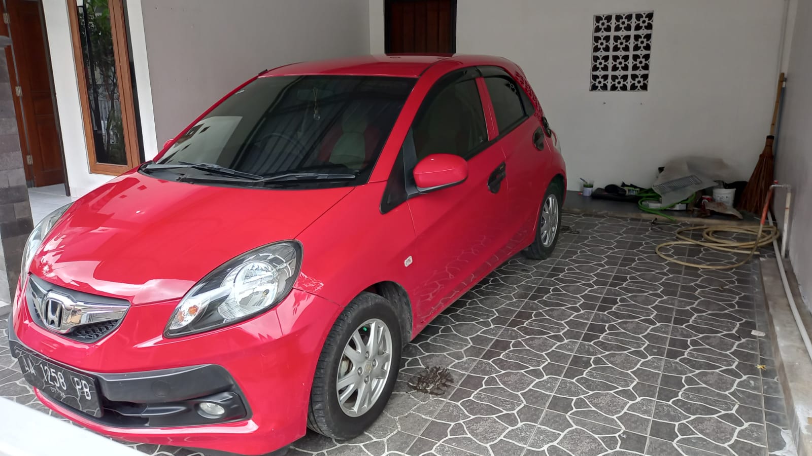 2015 Honda Brio  1.2 SATYA DD1 E M/T MNB 2015 Honda Brio  1.2 SATYA DD1 E M/T MNB