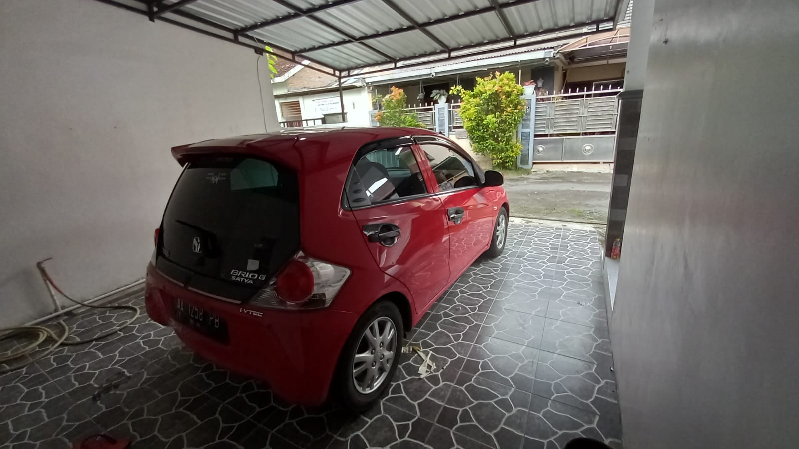 2015 Honda Brio  1.2 SATYA DD1 E M/T MNB 2015 Honda Brio  1.2 SATYA DD1 E M/T MNB