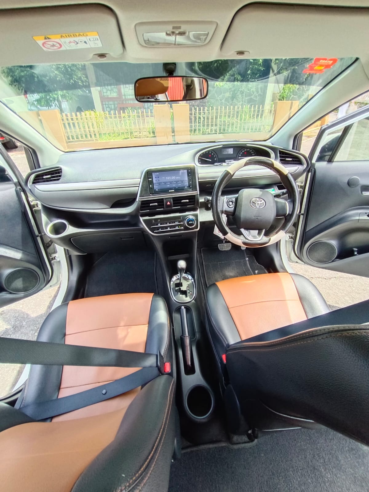 2018 Toyota Sienta 2018 Toyota Sienta