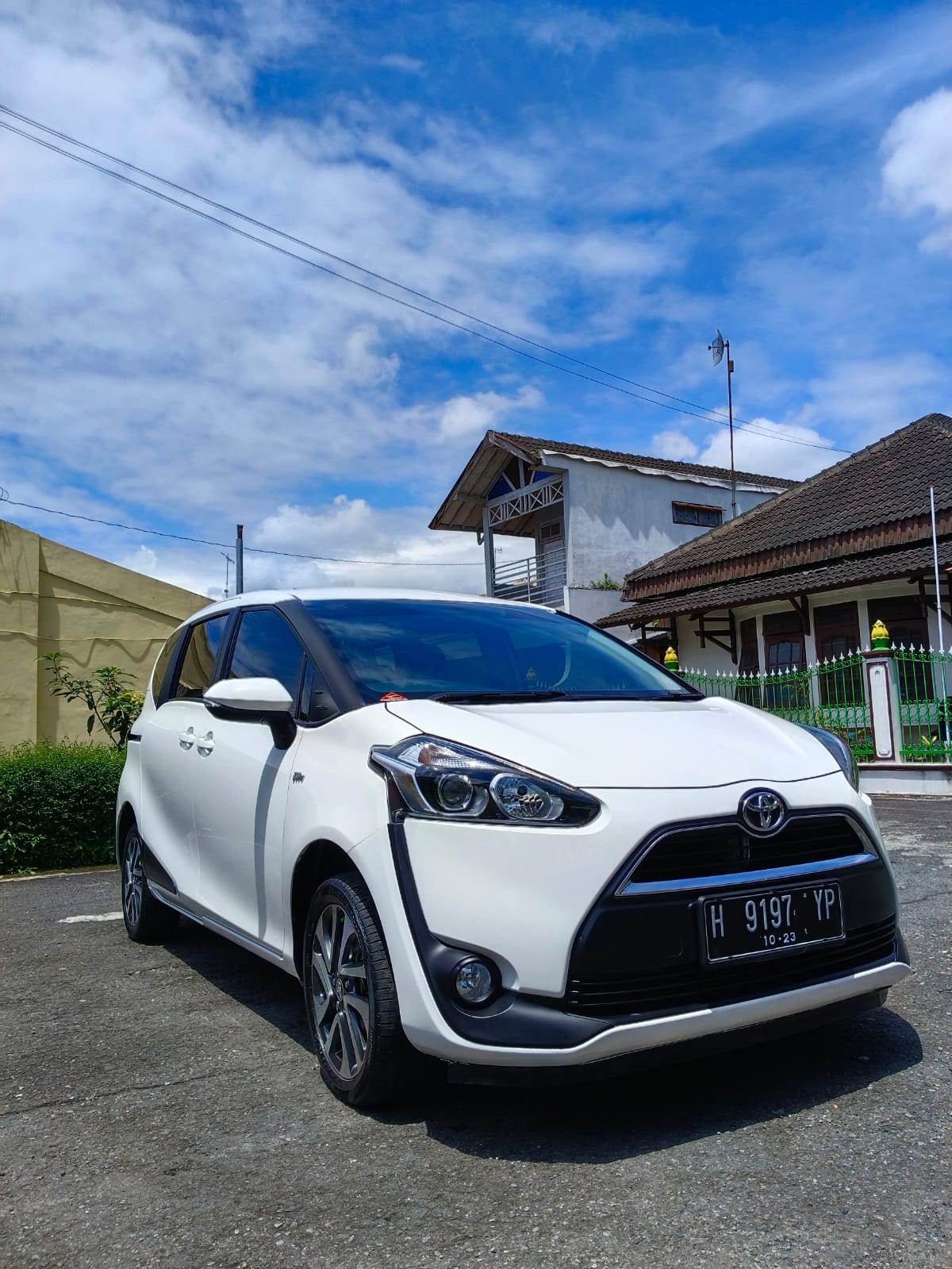 2018 Toyota Sienta 2018 Toyota Sienta