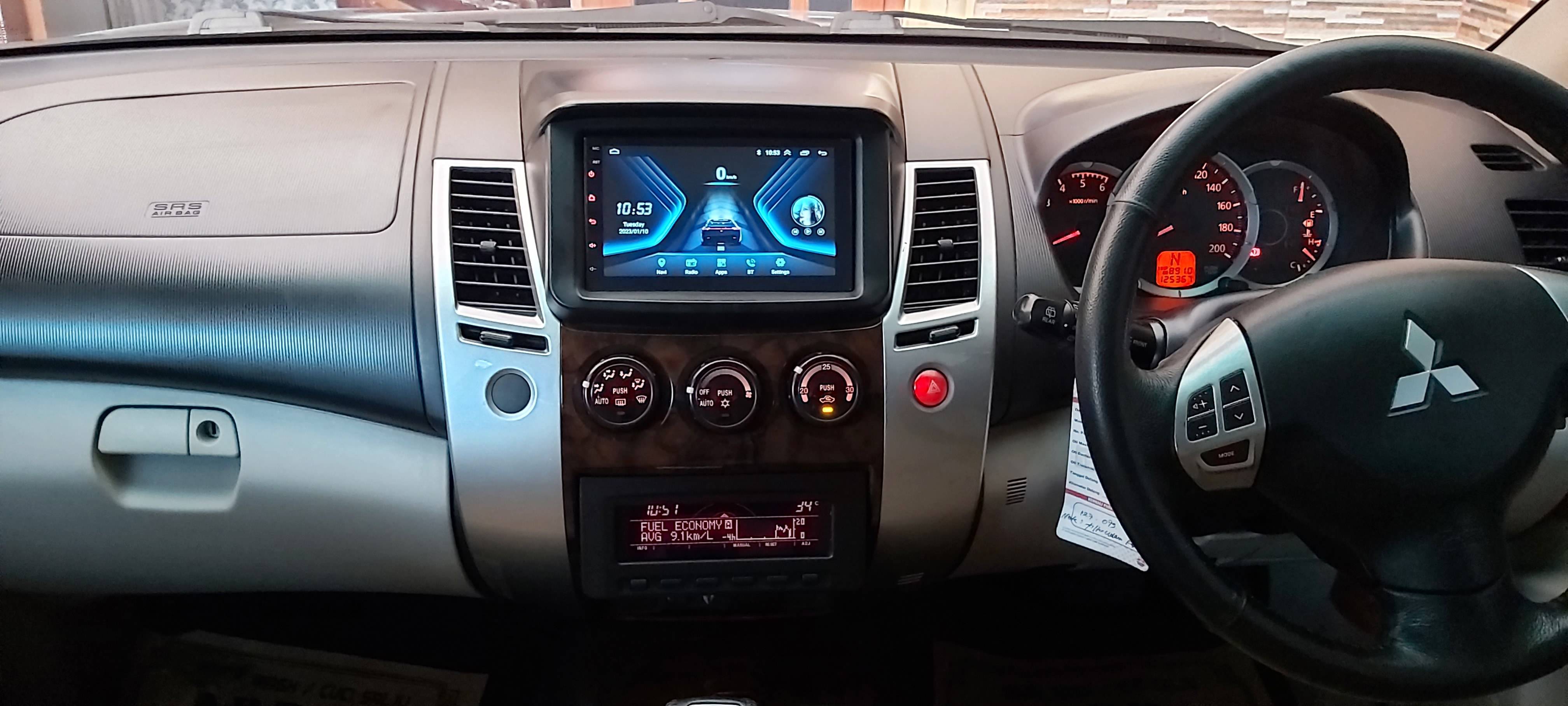 2010 Mitsubishi Pajero Sport Bekas 2010 Mitsubishi Pajero Sport Bekas