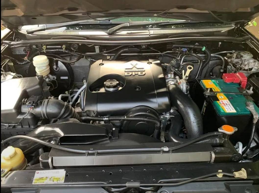 2010 Mitsubishi Pajero Sport 2010 Mitsubishi Pajero Sport