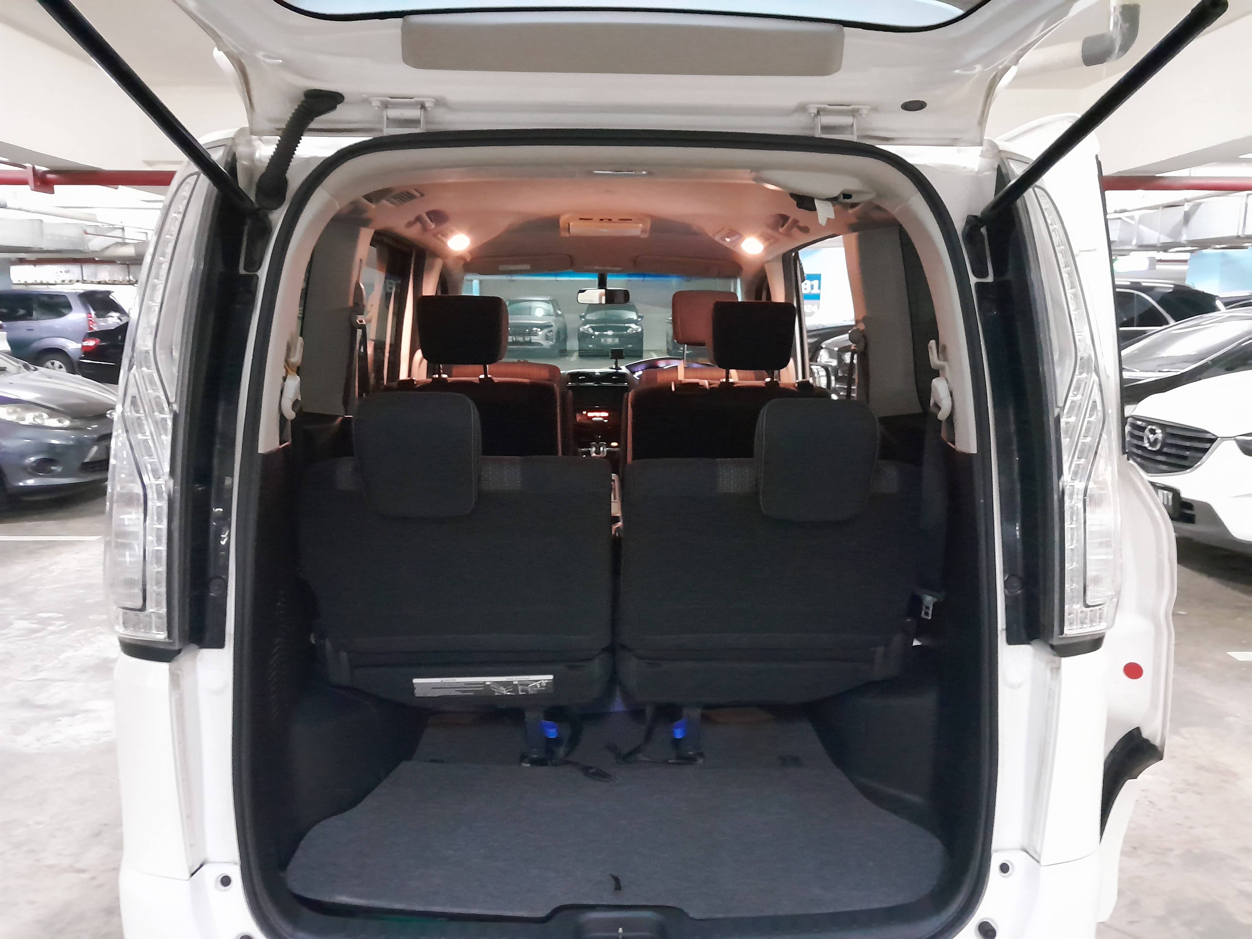 2018 Nissan Serena 2018 Nissan Serena