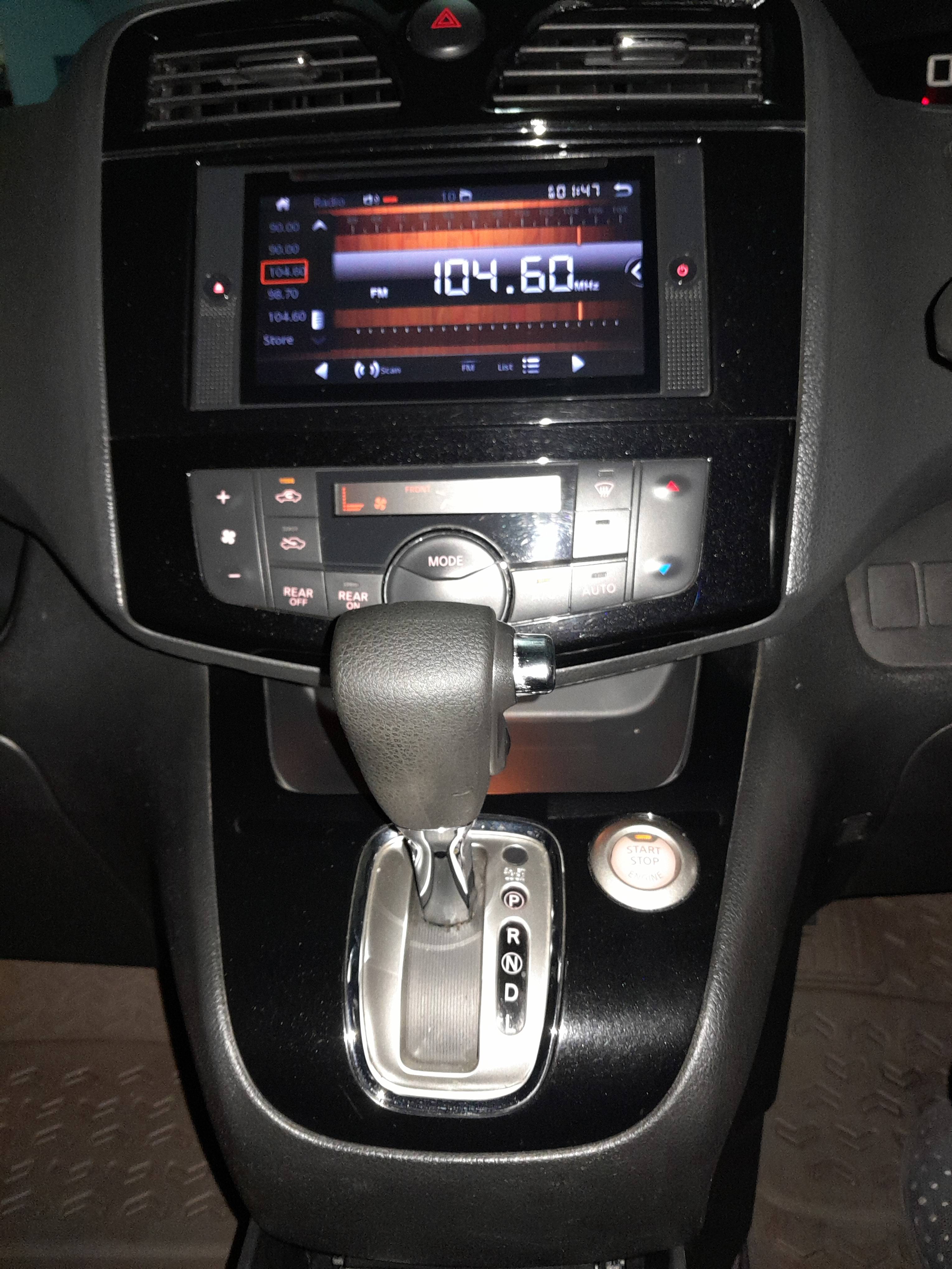 2018 Nissan Serena 2018 Nissan Serena