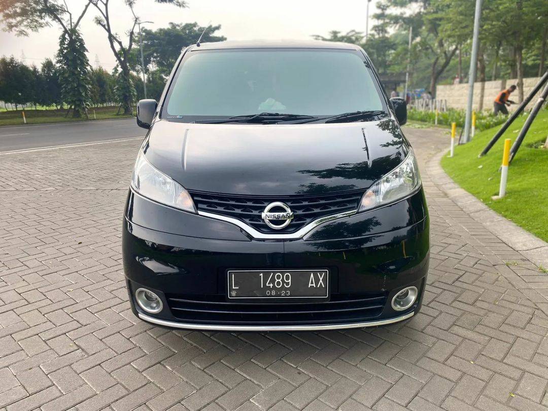 Second Hand 2013 Nissan Evalia Second Hand 2013 Nissan Evalia
