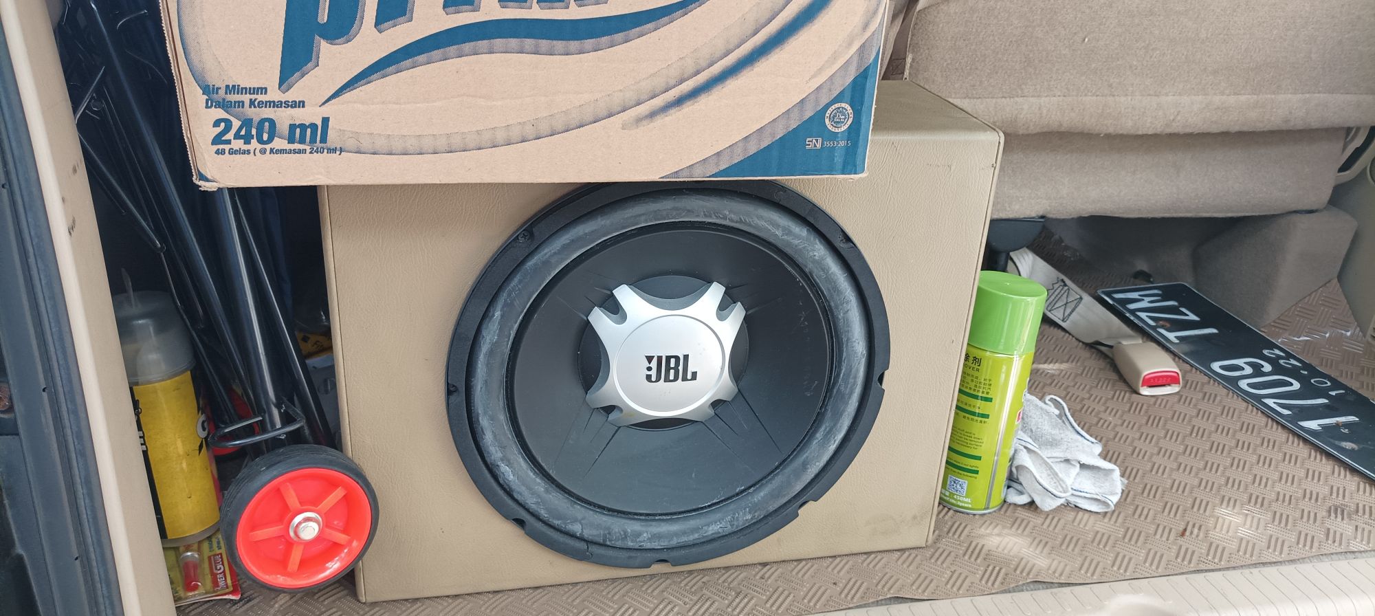 2012 Nissan Serena 2012 Nissan Serena