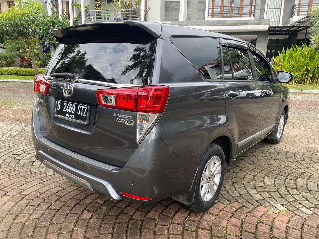 2015 Toyota Kijang Innova 2015 Toyota Kijang Innova