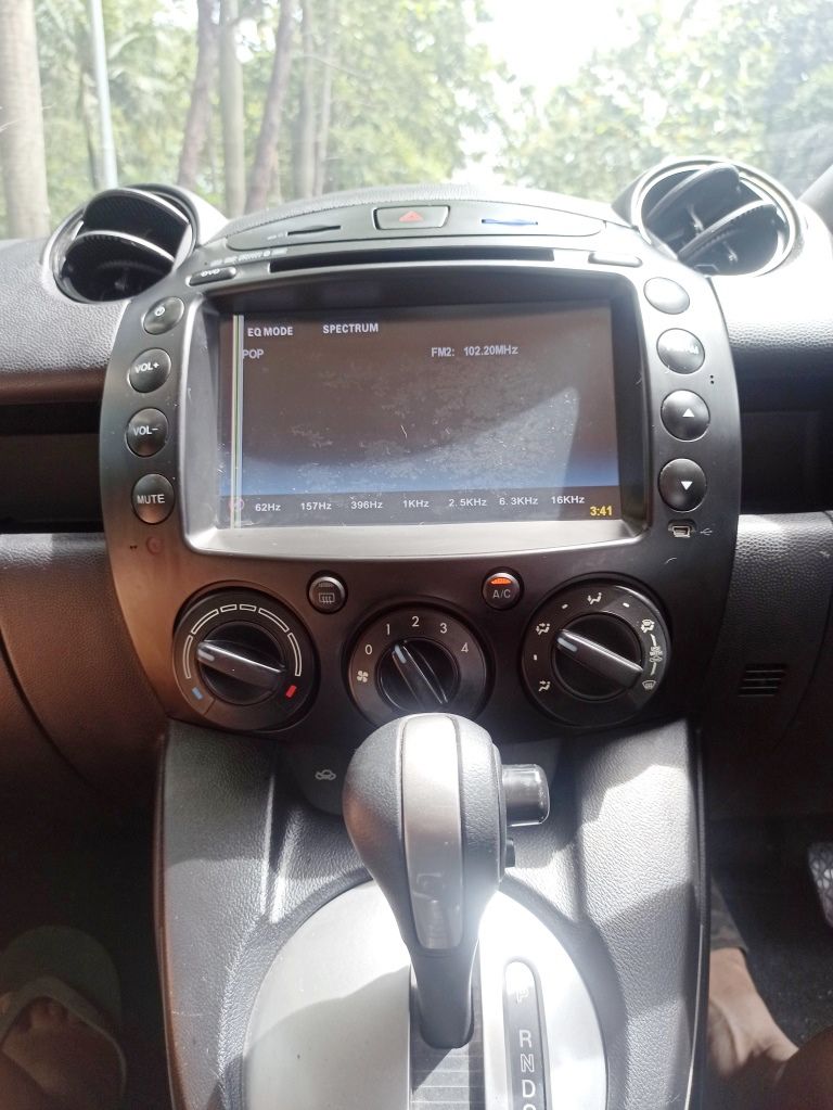 2011 Mazda 2 2011 Mazda 2