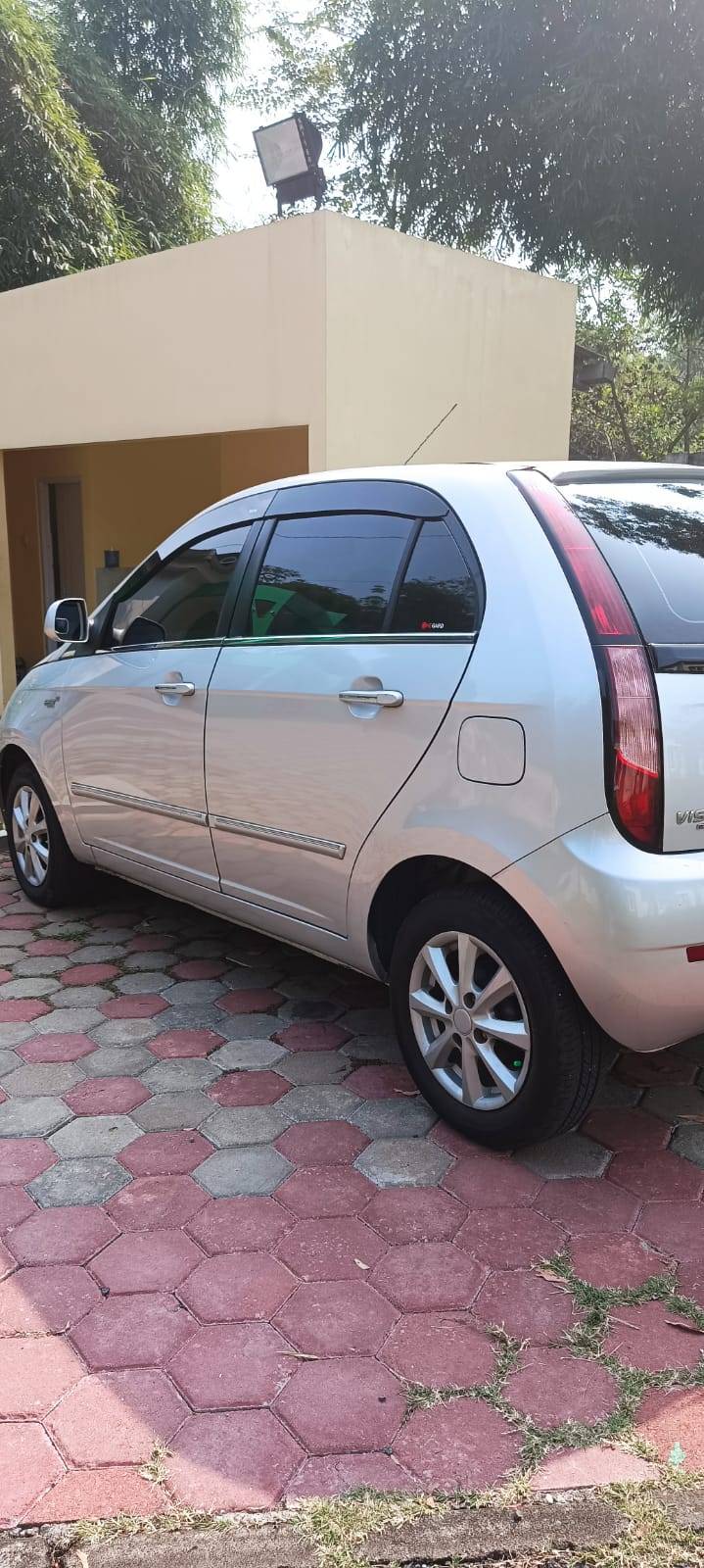 2013 Tata Vista 2013 Tata Vista