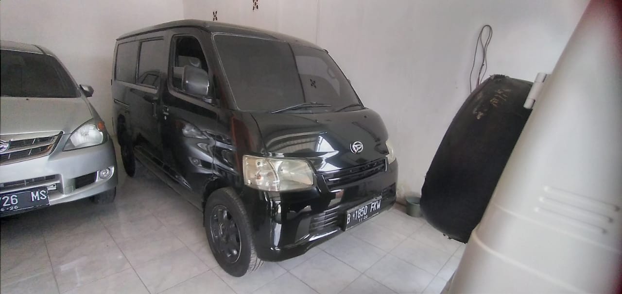 2013 Daihatsu Grand Max 1.3 D MNB Bekas 2013 Daihatsu Grand Max 1.3 D MNB Bekas