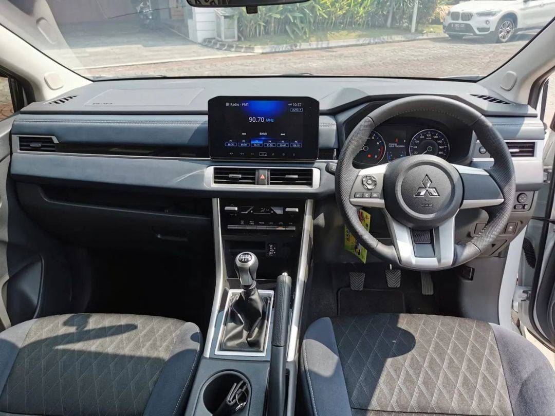 2022 Mitsubishi Xpander 2022 Mitsubishi Xpander