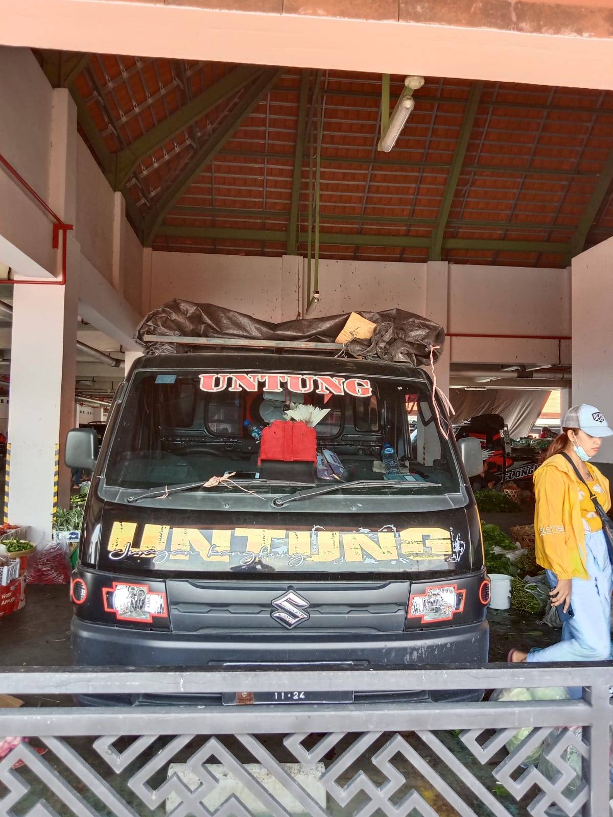Dijual 2019 Suzuki Carry 1.5 PU FLAT DECK AC PS 1.5 PU FLAT DECK AC PS Bekas