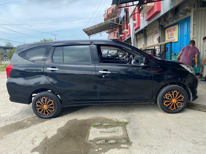 2018 Daihatsu Sigra  1.0 M MT 2018 Daihatsu Sigra  1.0 M MT