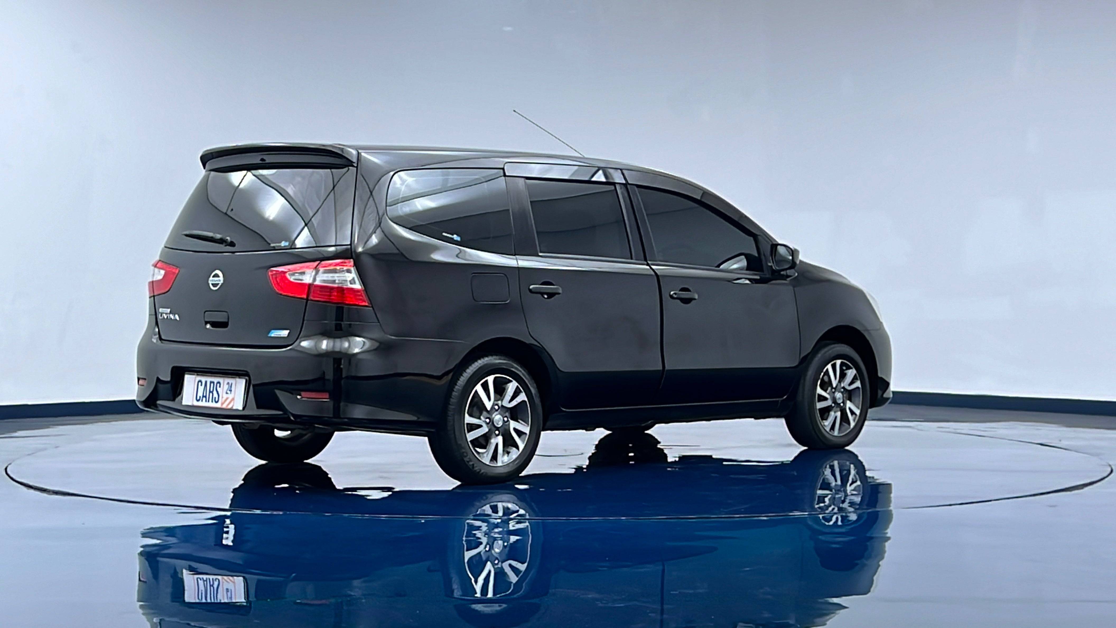 Dijual 2018 Nissan Grand Livina 1.5 SV CVT 1.5 SV CVT Bekas