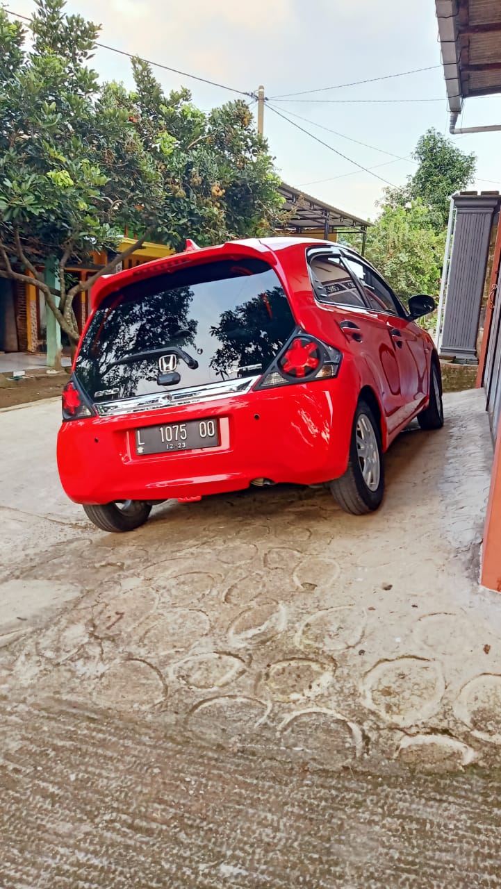 2013 Honda Brio  1.3 E M/T 2013 Honda Brio  1.3 E M/T