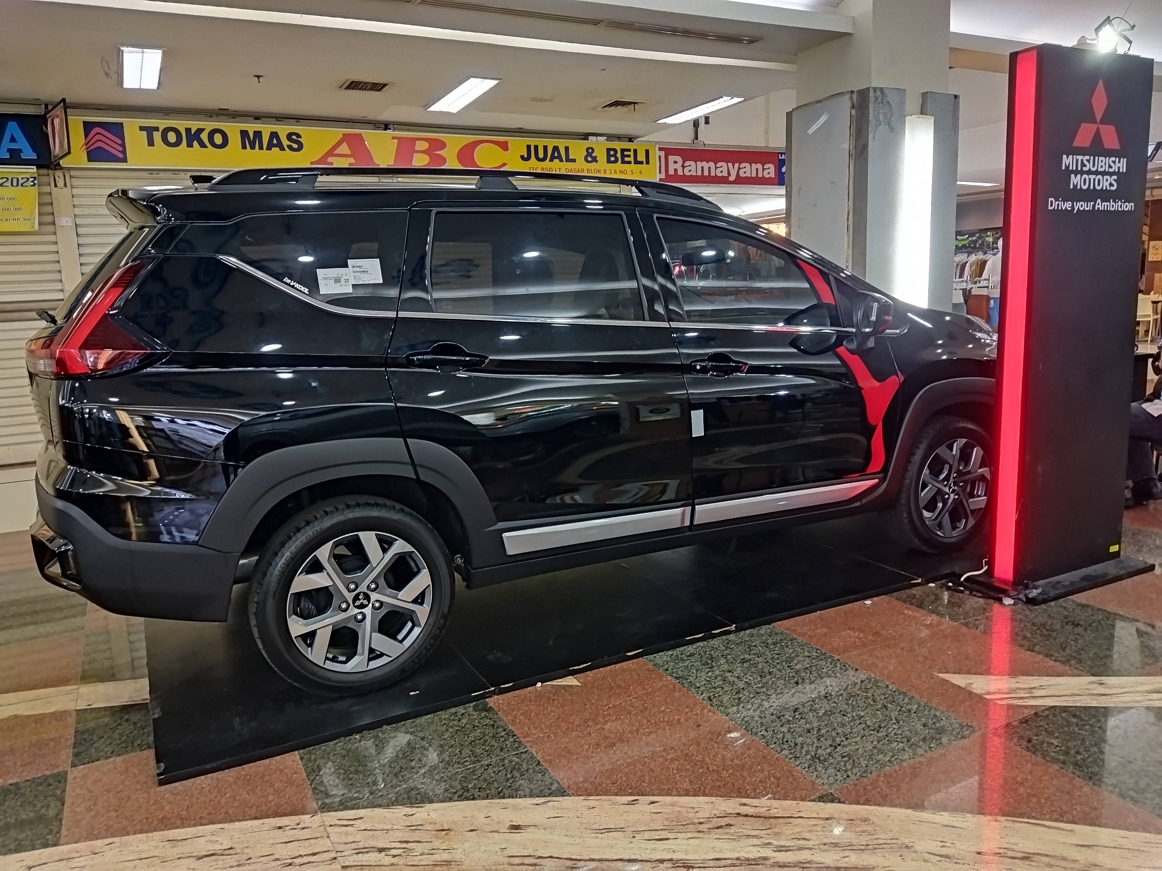 2022 Mitsubishi Xpander Cross 2022 Mitsubishi Xpander Cross