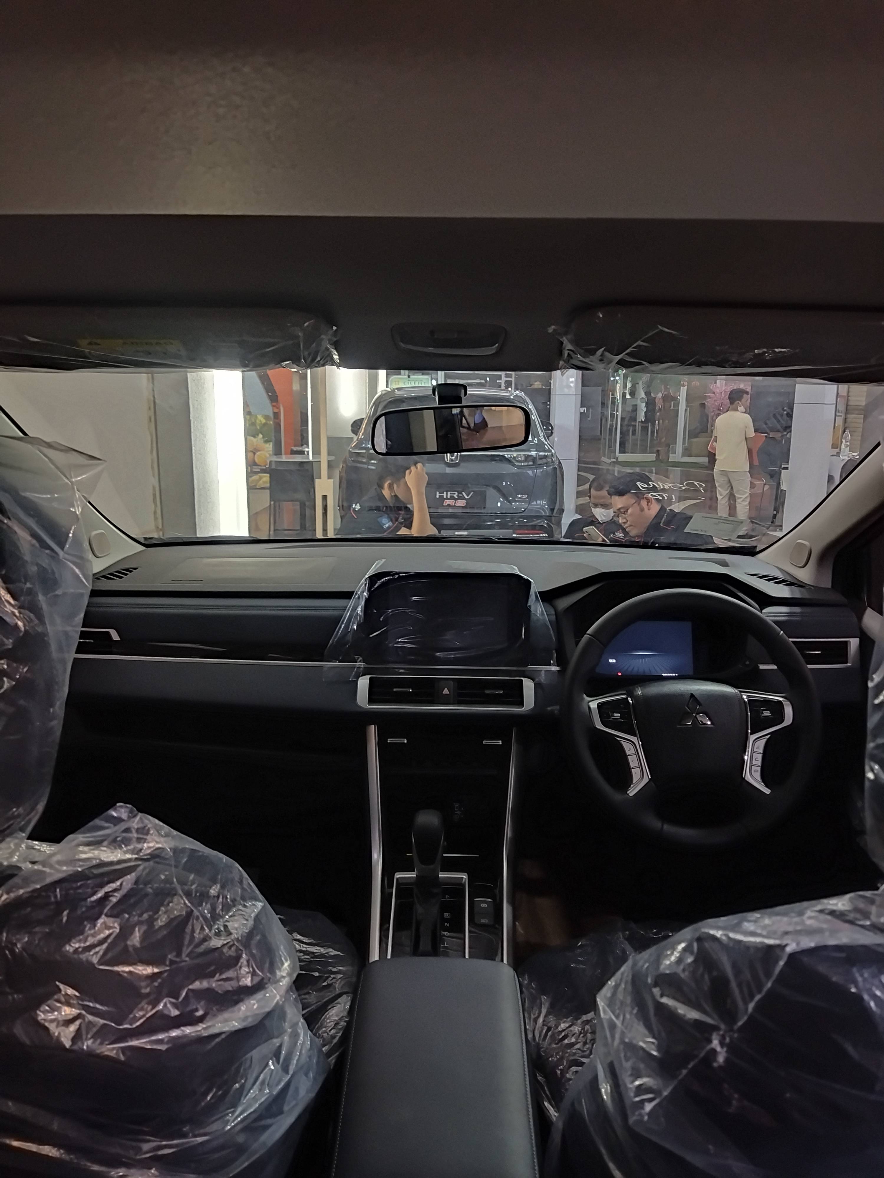 2022 Mitsubishi Xpander Cross 2022 Mitsubishi Xpander Cross