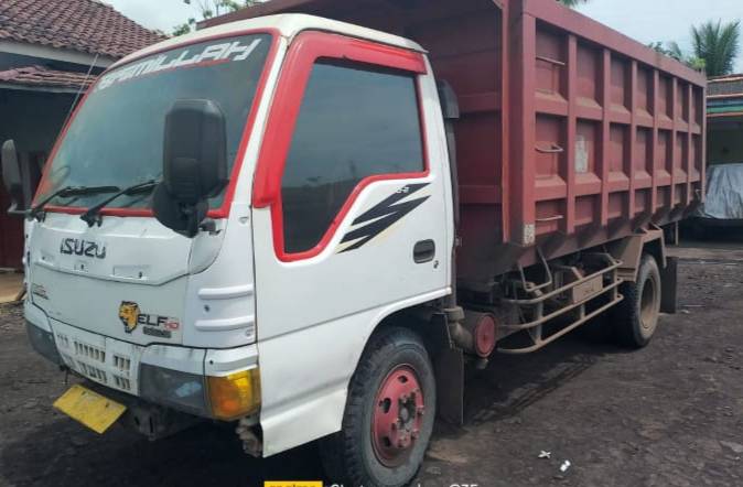 Old 2014 Isuzu Traga BAK BESI BAK BESI