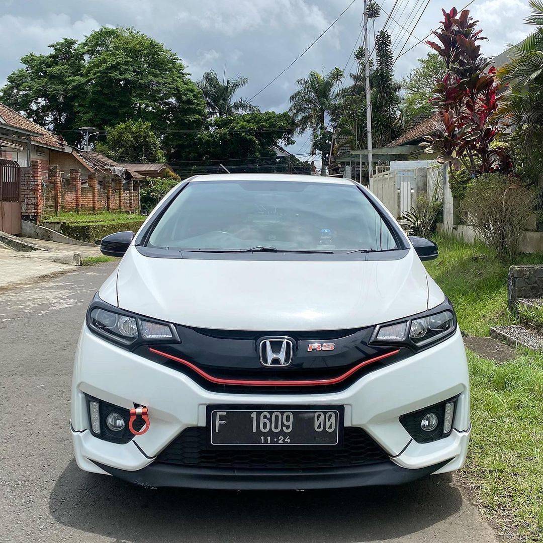2015 Honda Jazz Bekas 2015 Honda Jazz Bekas