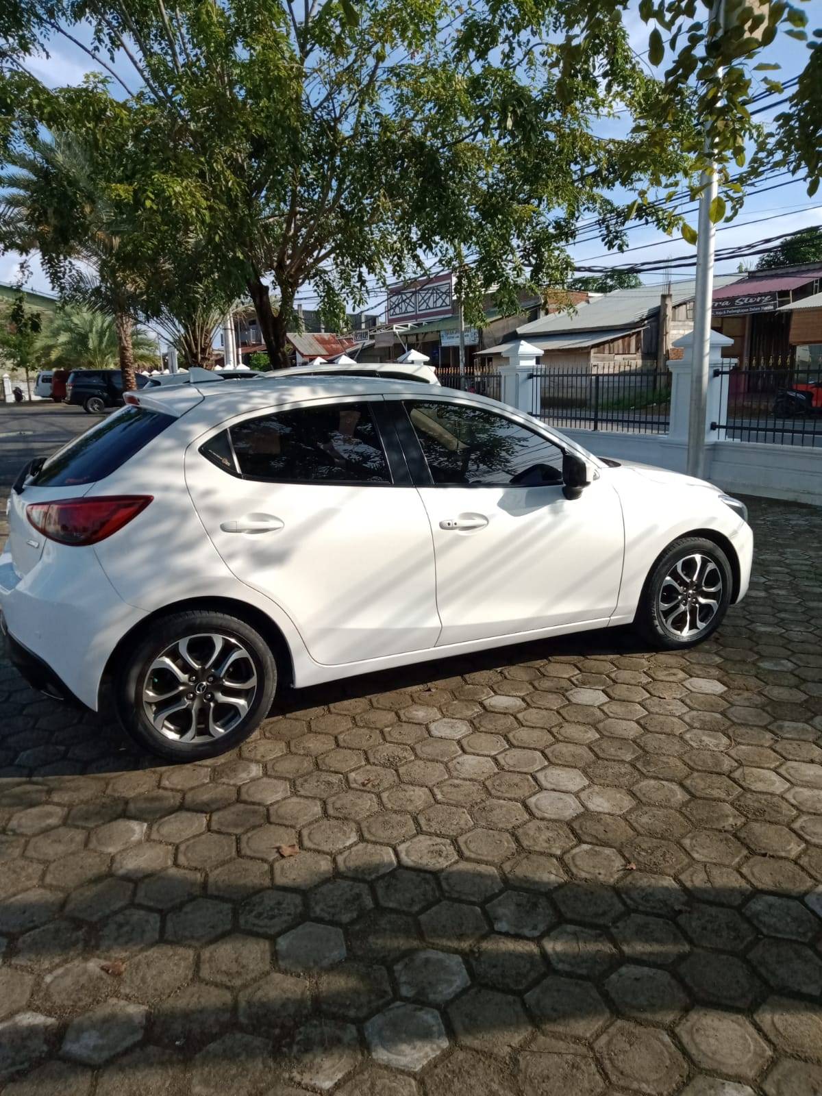 2016 Mazda 2 2016 Mazda 2