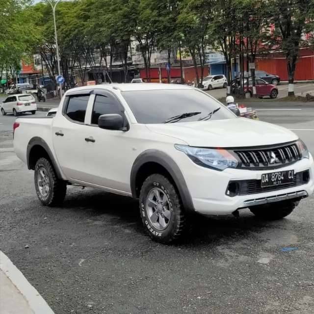 2016 Mitsubishi Triton Bekas 2016 Mitsubishi Triton Bekas