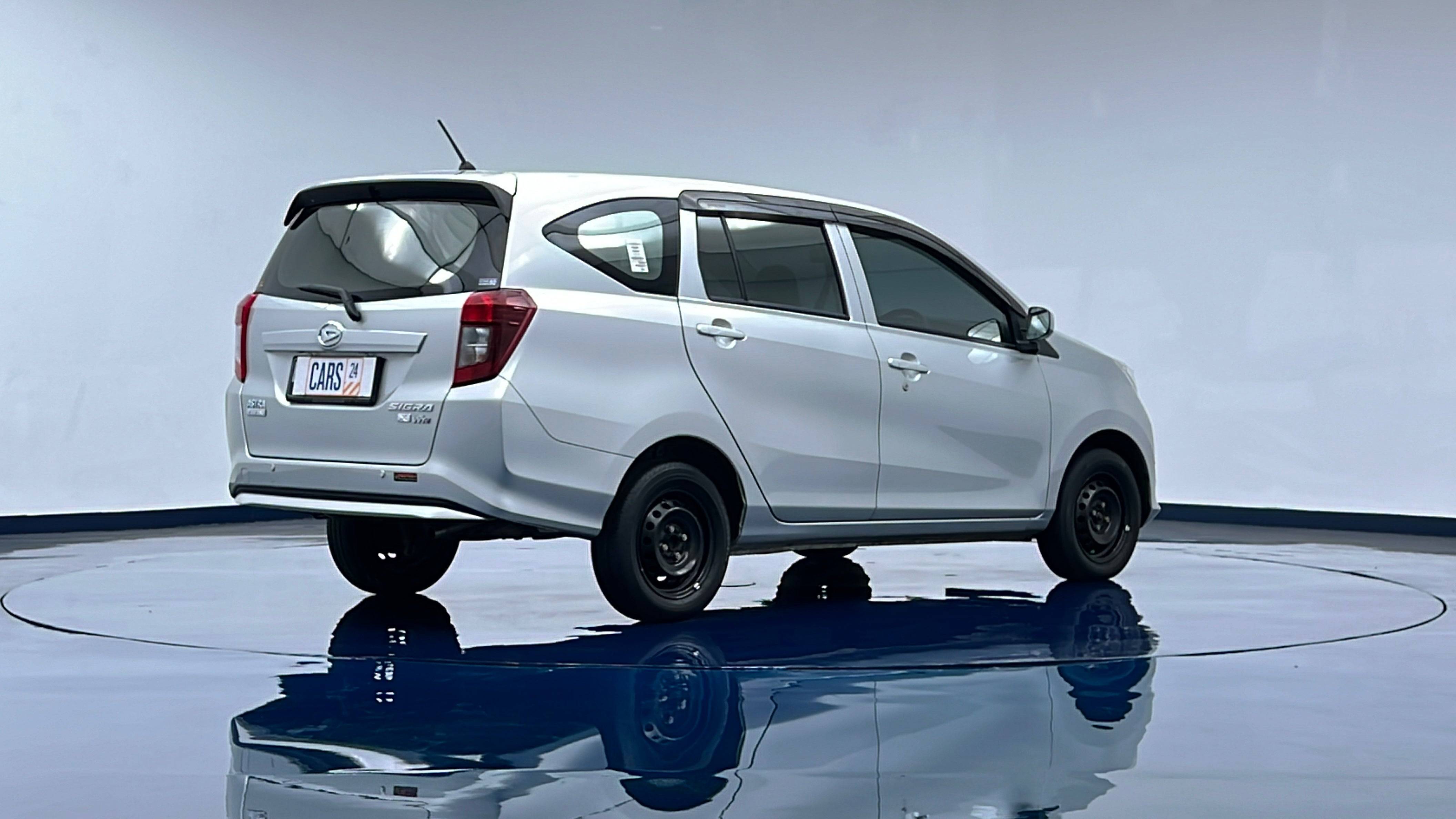 Dijual 2018 Daihatsu Sigra 1.2 X AT 1.2 X AT Bekas