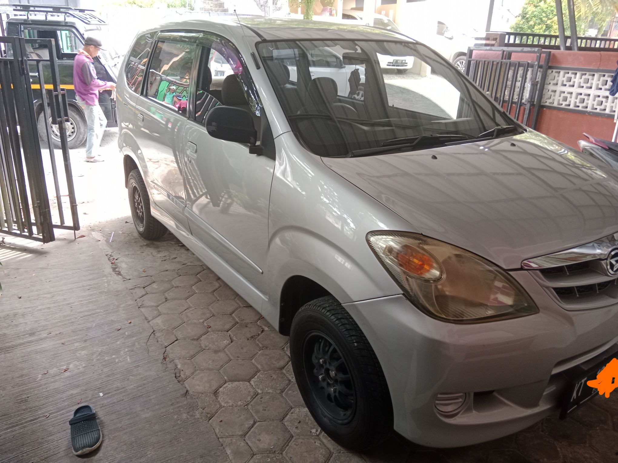 2011 Daihatsu Xenia 2011 Daihatsu Xenia