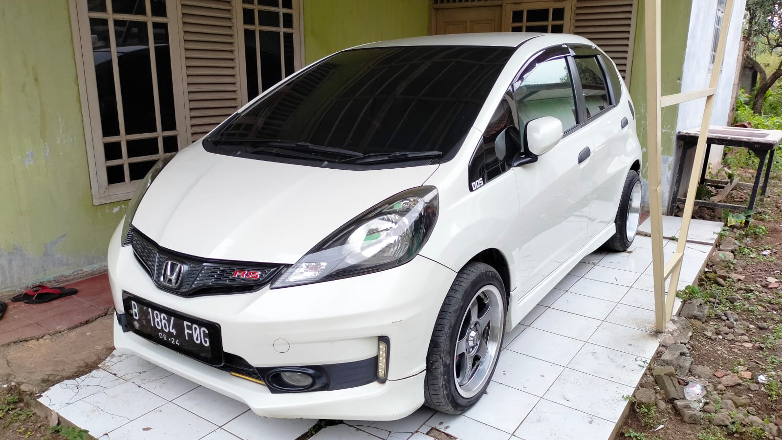 2014 Honda Jazz  RS MT 2014 Honda Jazz  RS MT