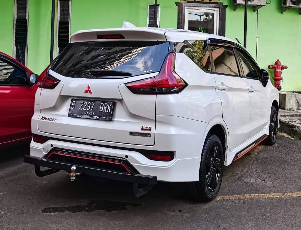 2020 Mitsubishi Xpander Limited 2020 Mitsubishi Xpander Limited