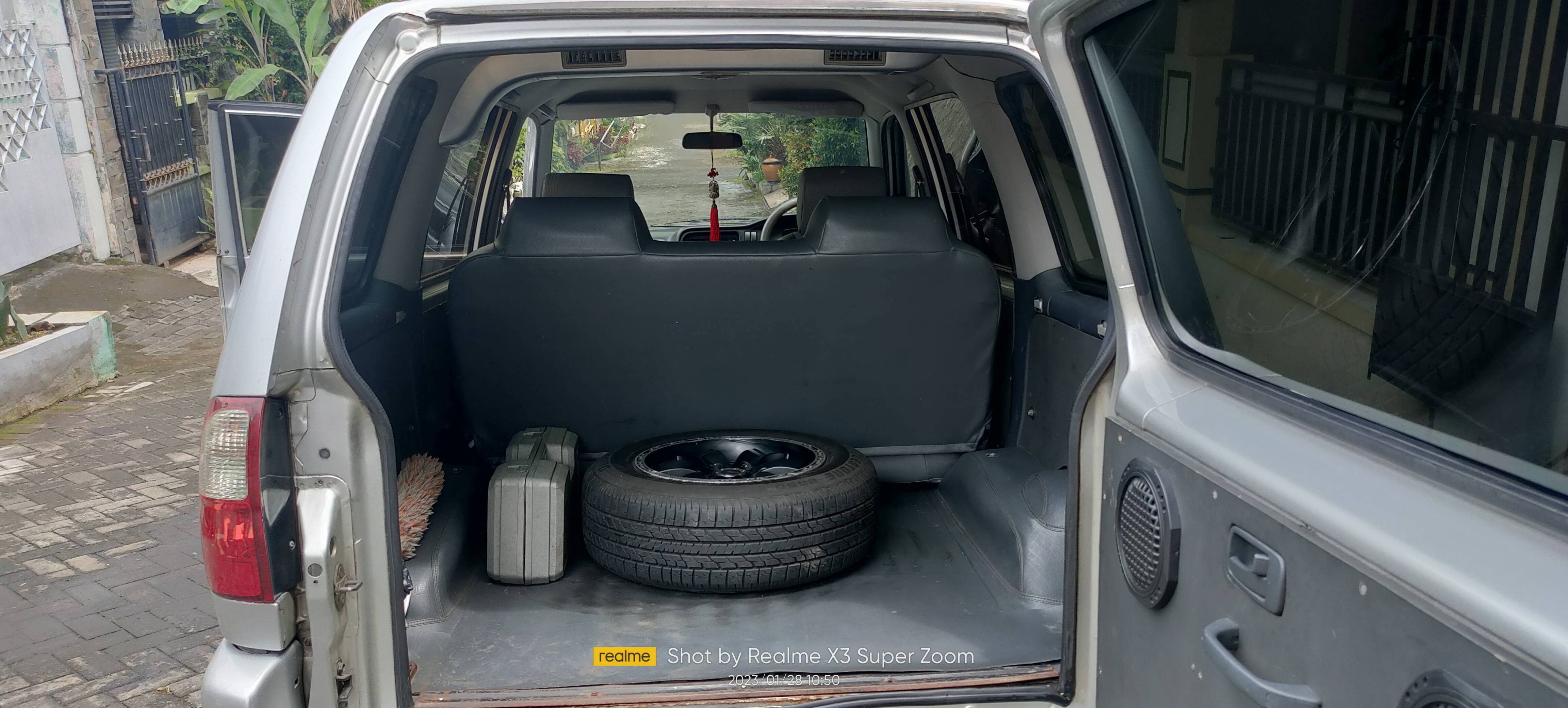 2004 Isuzu Panther 2004 Isuzu Panther