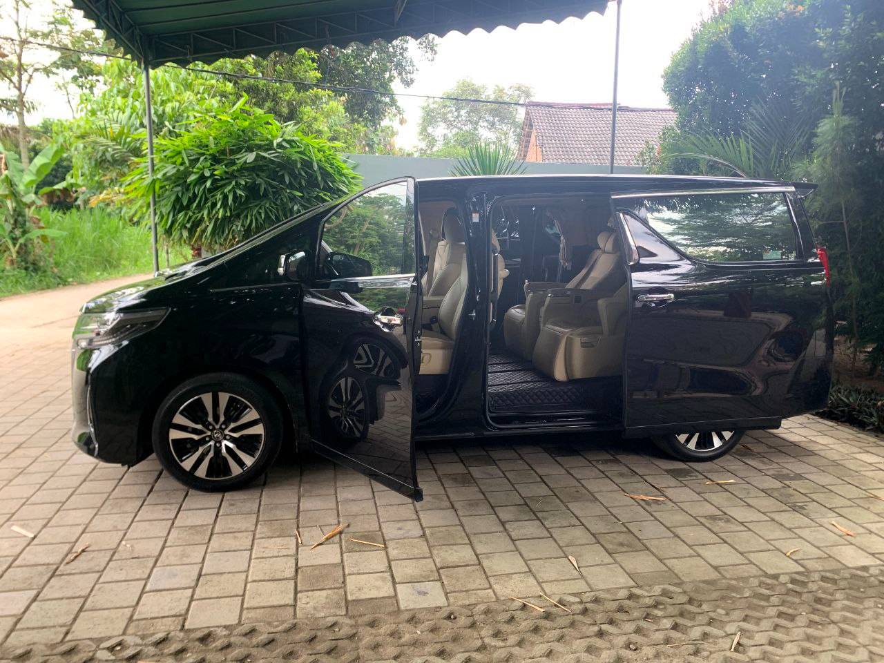 2020 Toyota Alphard 2020 Toyota Alphard