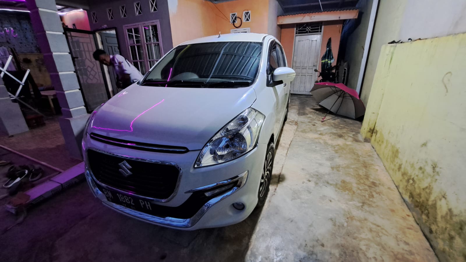 2016 Suzuki Ertiga  2016 Suzuki Ertiga