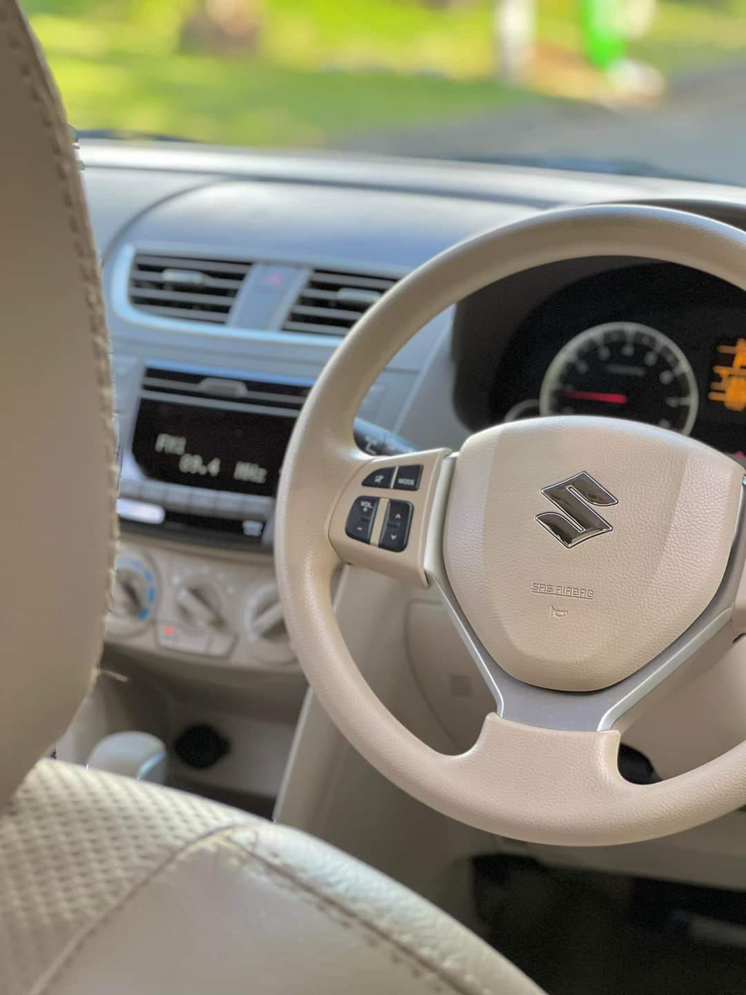 2015 Suzuki Ertiga 2015 Suzuki Ertiga