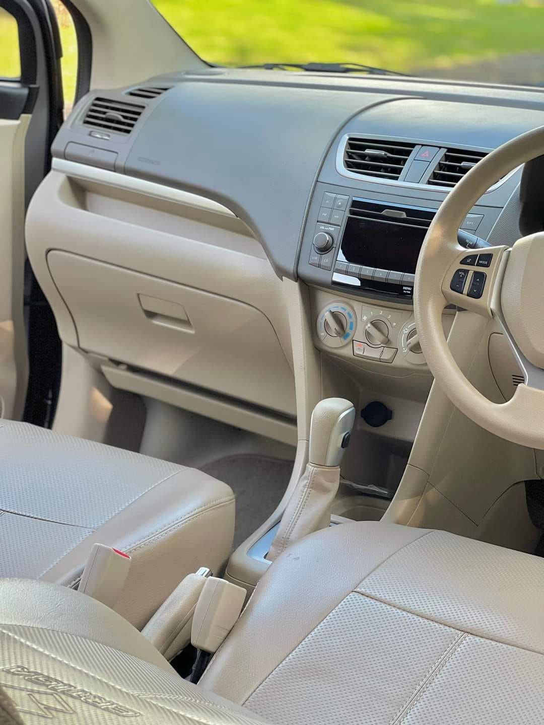 2015 Suzuki Ertiga 2015 Suzuki Ertiga
