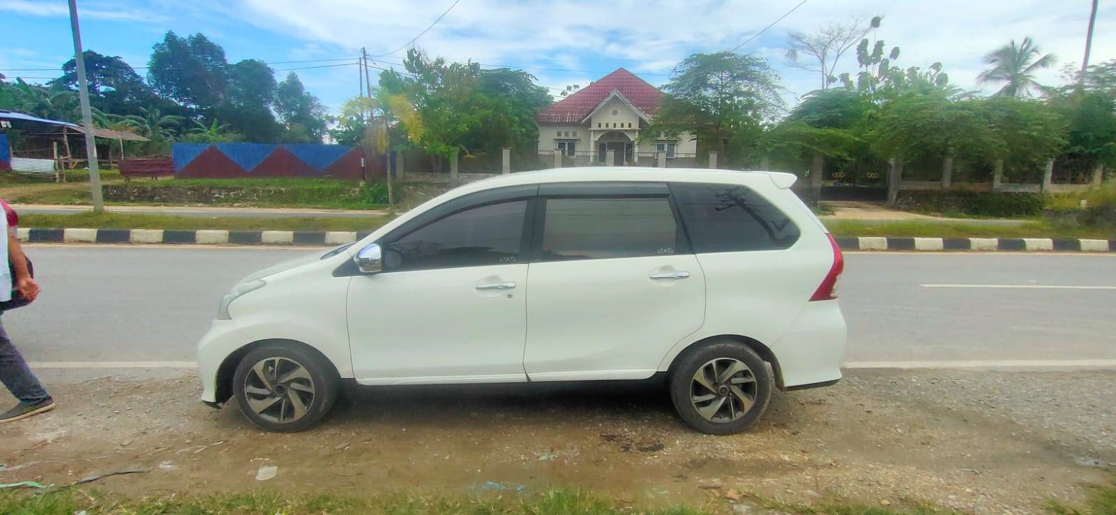 2013 Toyota Avanza  1.3 G MT 1.3 G MT tua