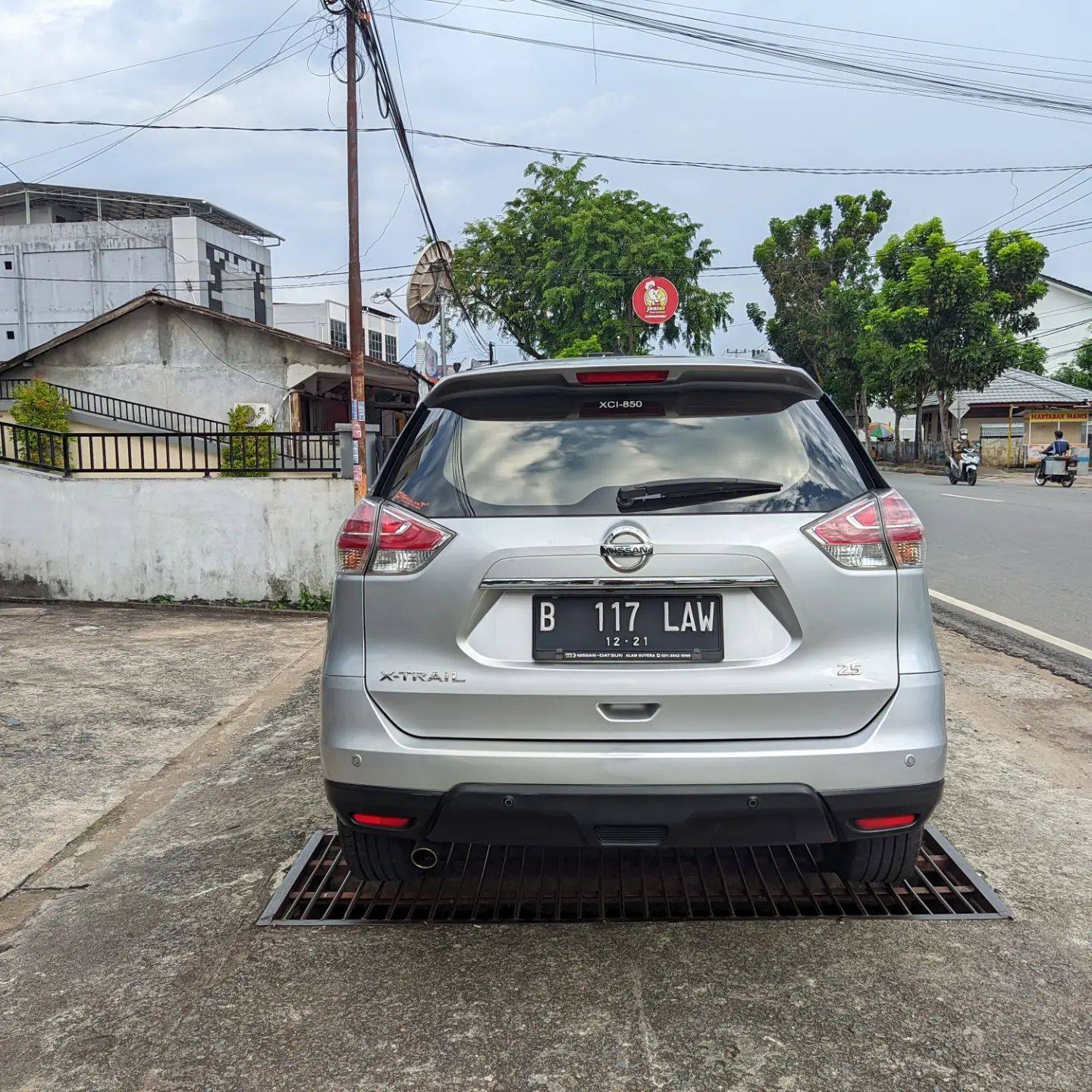 2015 Nissan X Trail XT 2.5L AT 2015 Nissan X Trail XT 2.5L AT