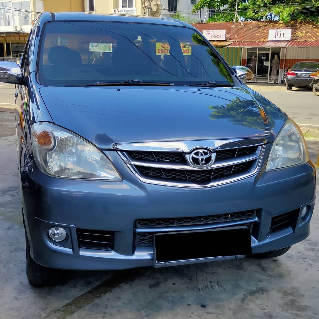 Second Hand 2011 Toyota Avanza Second Hand 2011 Toyota Avanza