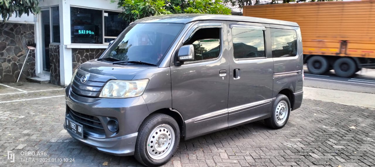 2017 Daihatsu Luxio 1.5 D M/T Bekas 2017 Daihatsu Luxio 1.5 D M/T Bekas