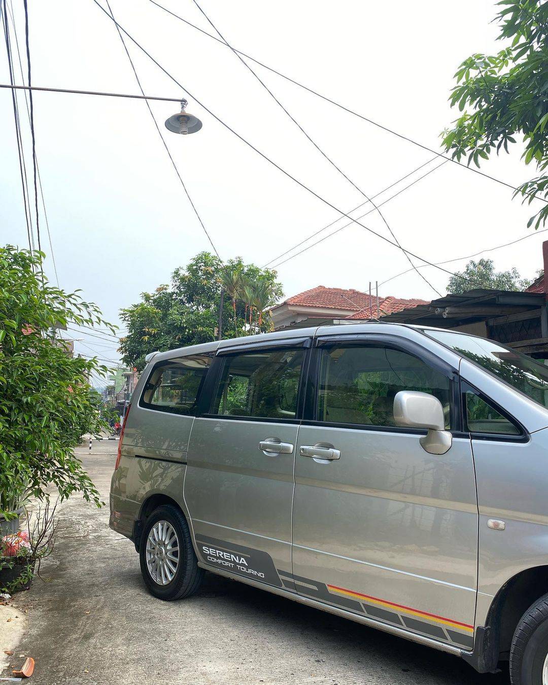 2010 Nissan Serena 2010 Nissan Serena